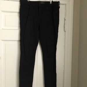 Black Express Mid Rise Jegging